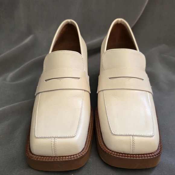Alohas Roxanne Leather Loafers - Picture 4 of 8